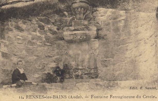 c	rte postale - La Fontaine du Cercle (RLB)