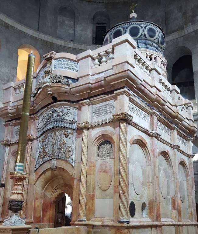 travaux de rnovation de l'glise du Saint-Spulcre