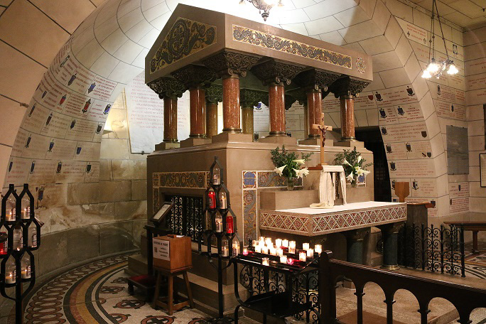 Tombeau de Saint Martin  Tours